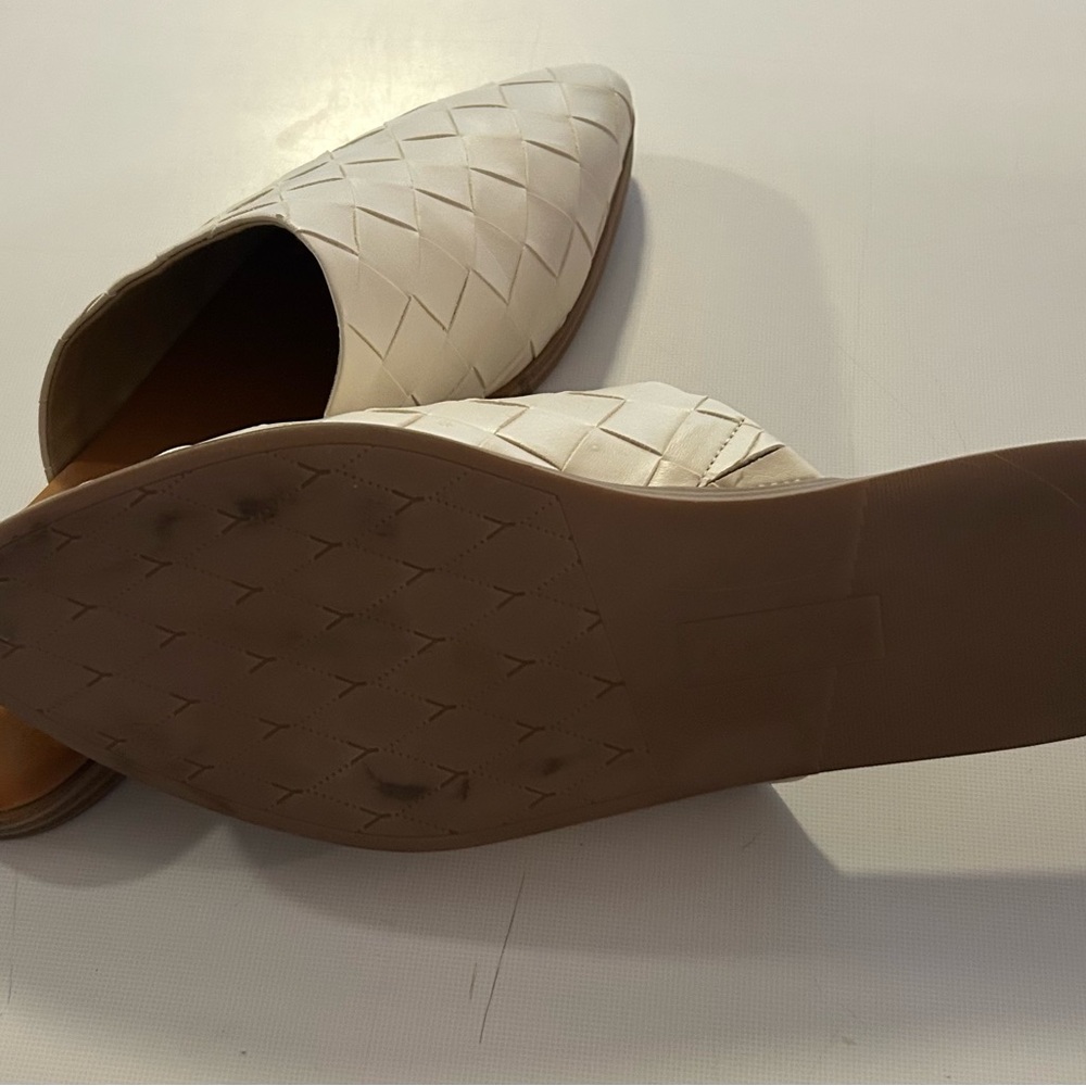 Yellow Box Cream Quilted Mules - Picture 5 of 6